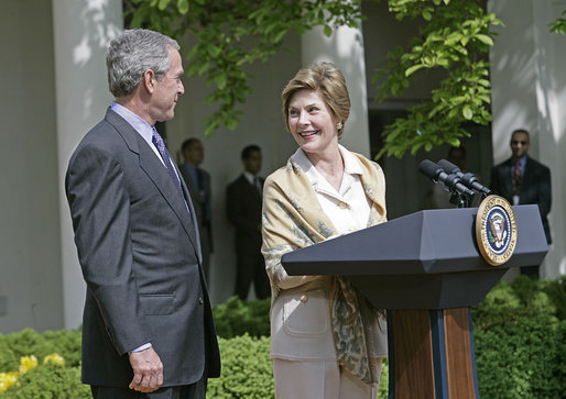 File:Mrs Laura Bush-George W Bush-2005-05-02.jpg