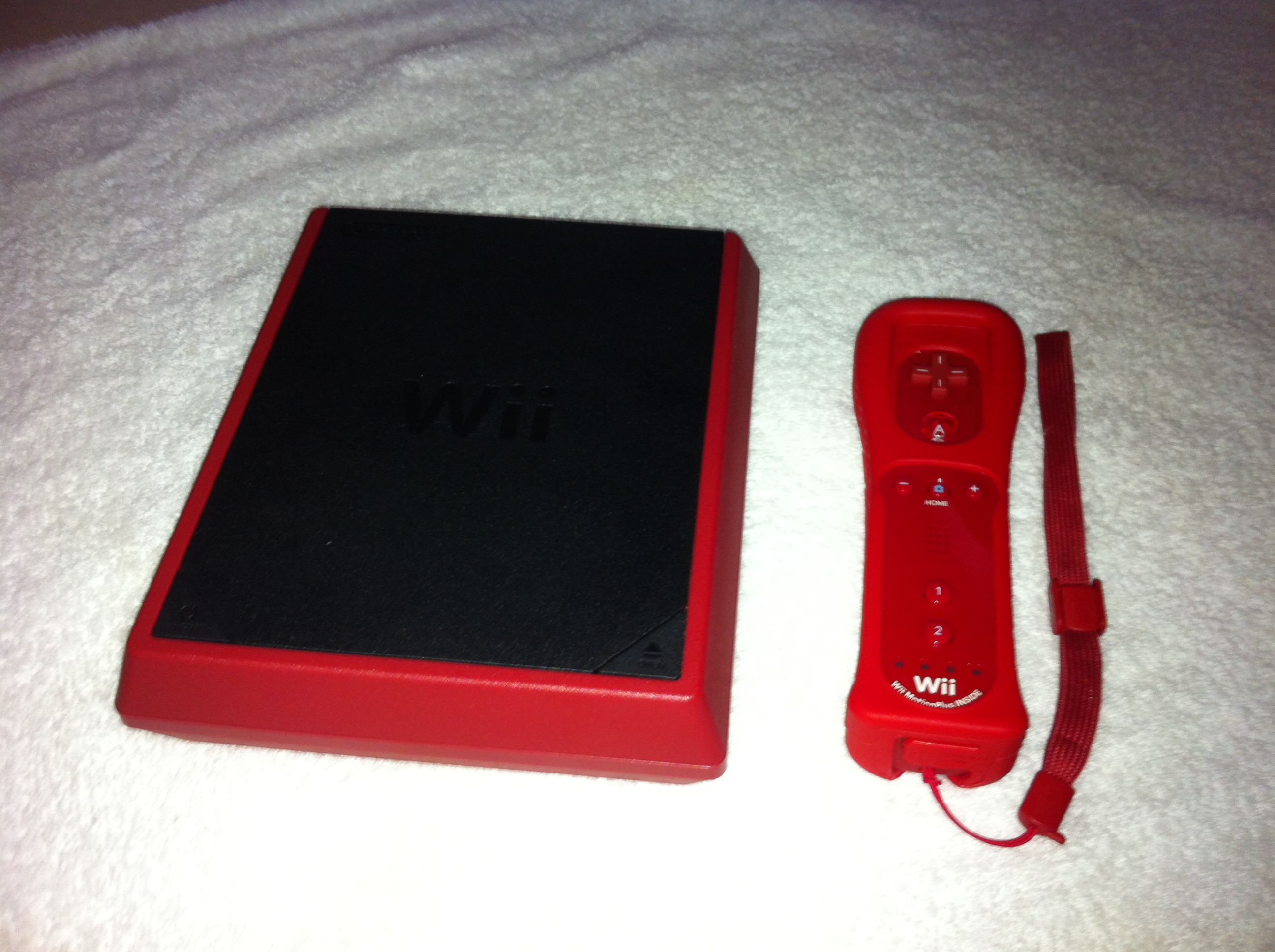 nintendo wii mini red