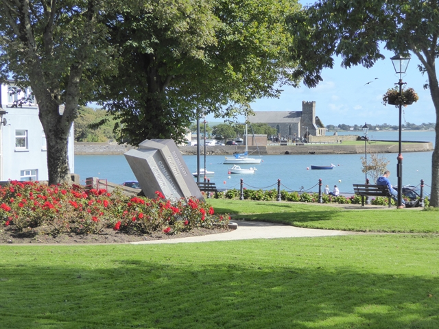 People's Park, Dungarvan - geograph.org.uk - 5538135