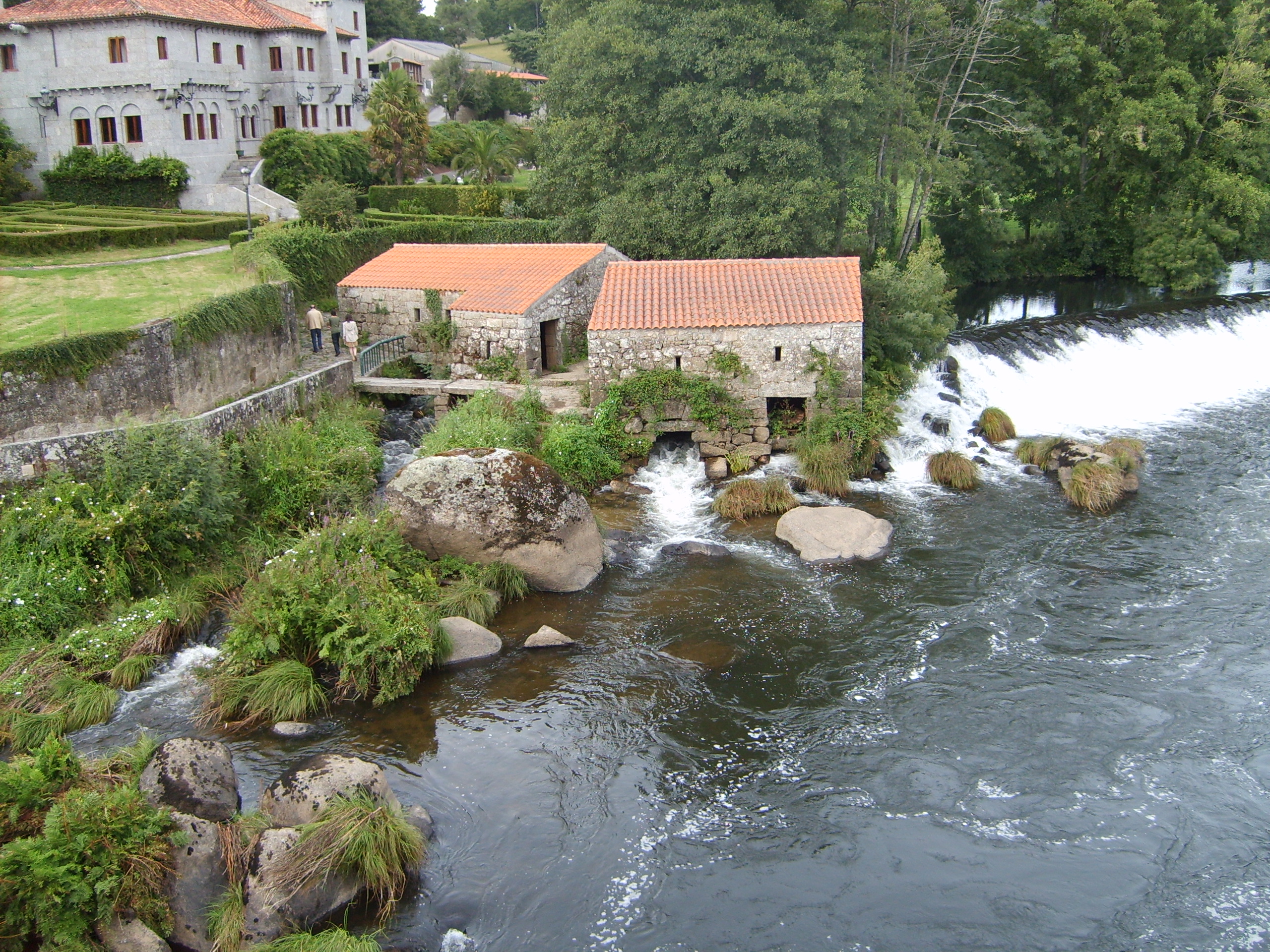 File:Portor - Negreira - Ponte Maceira - Molinos y Pazo - 02.JPG - Wikimedia Commons