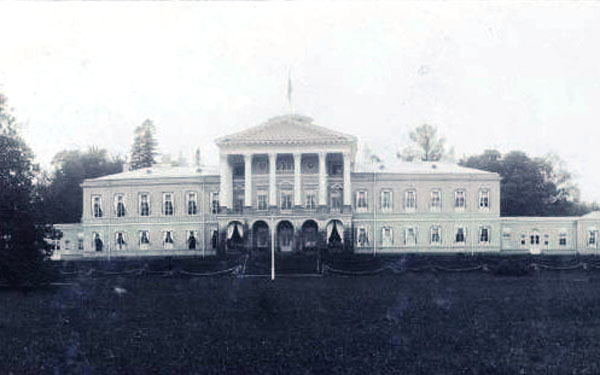 File:Ropsha palace photo before1917.jpg