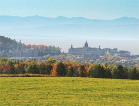 <span class="mw-page-title-main">Sainte-Anne-de-la-Pocatière</span> Parish municipality in Quebec, Canada