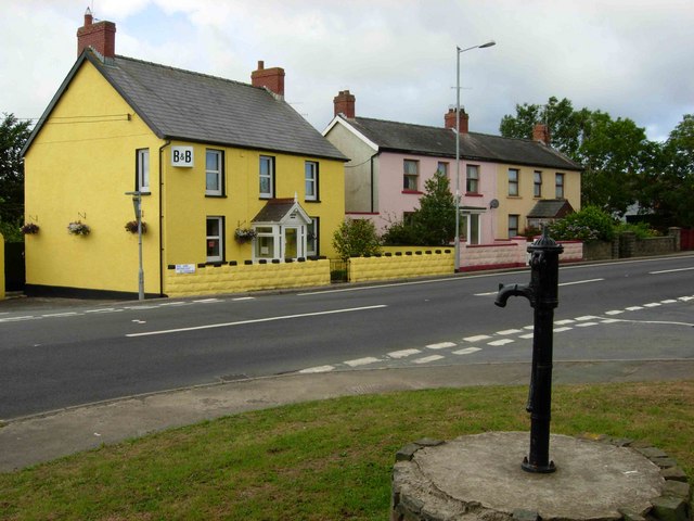 File:Scleddau - geograph.org.uk - 208661.jpg