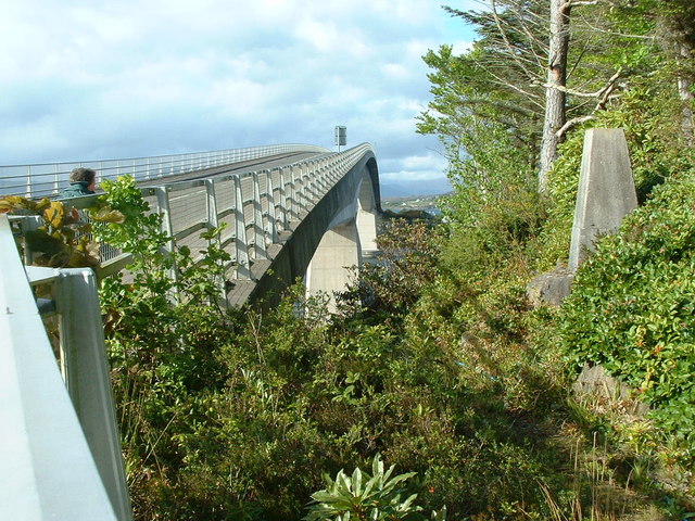 File:The Skye Bridge - geograph.org.uk - 180734.jpg