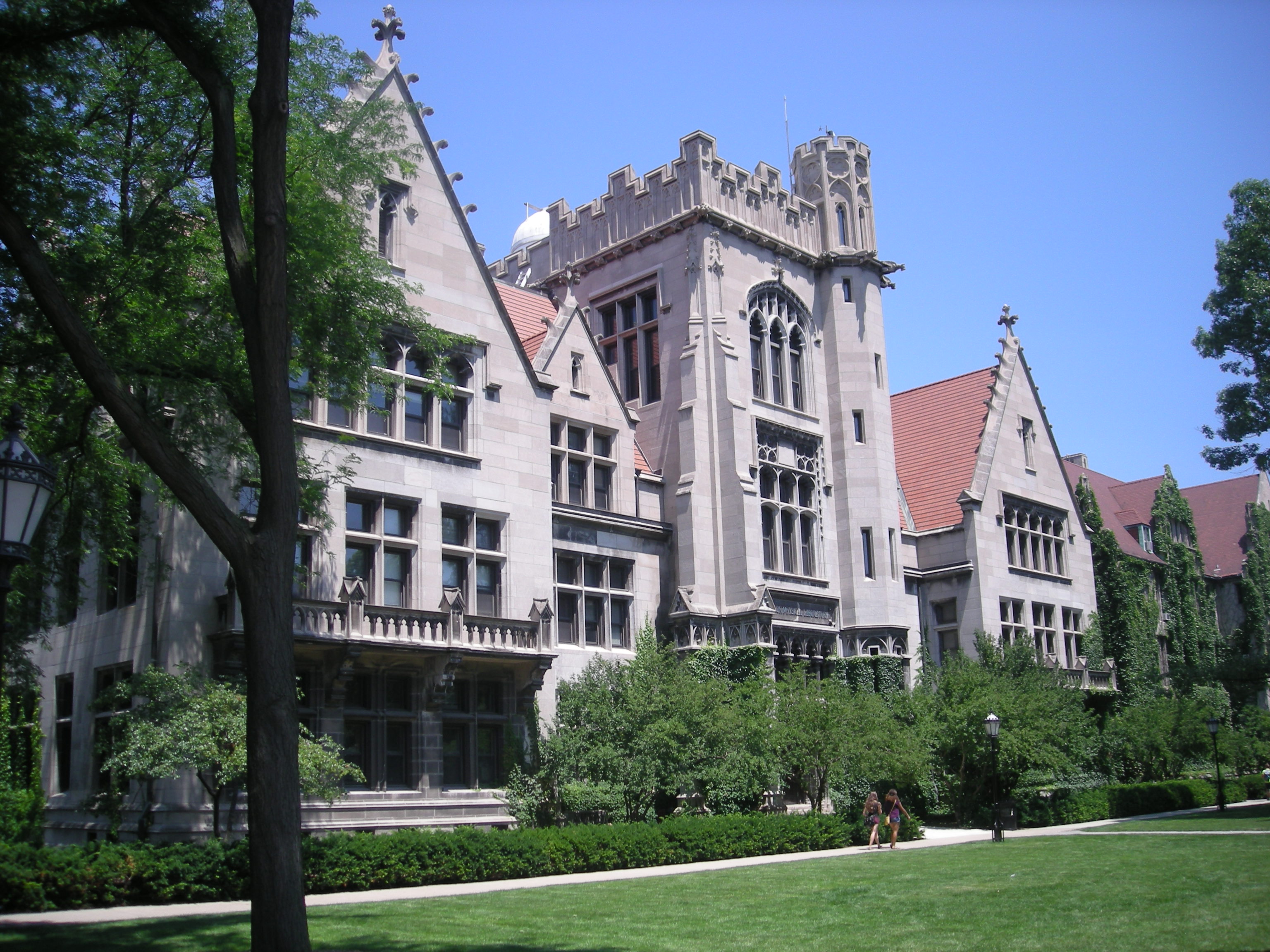 Main university. Чикагский университет (University of Chicago), США. Чикагский университет (University of Chicago), США здание внутри. Университет Чикаго 1892. Основной кампус Чикагского университета.