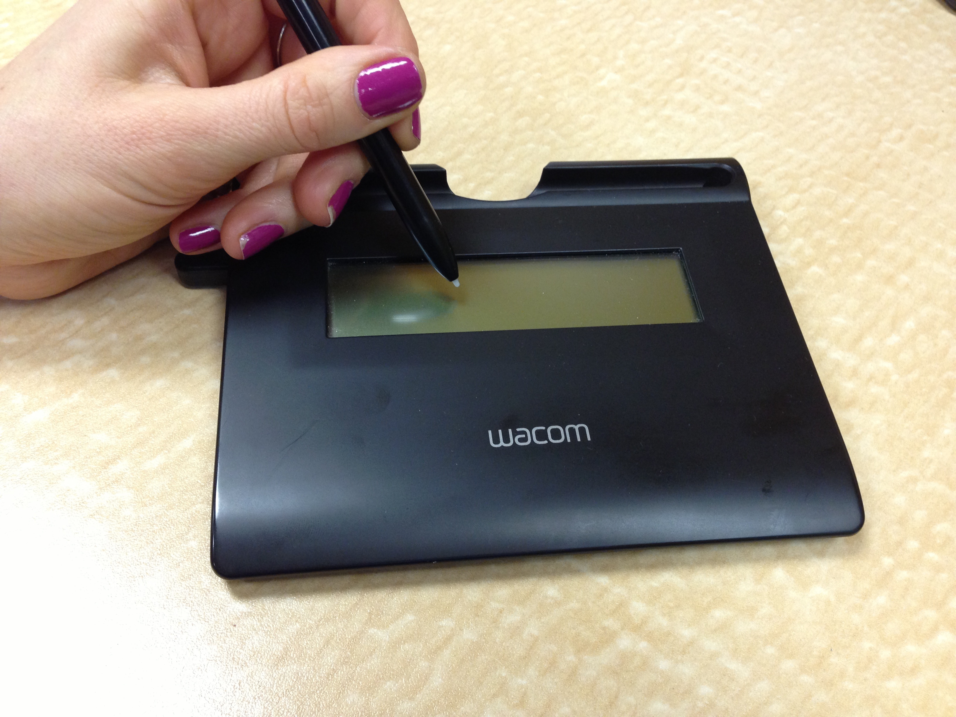 Не видит wacom. Wacom Stu-300. Планшет Wacom Stu-540, LCD (ЖК) Signature Pad. Wacom Stu 520. Планшет интерактивный графический Wacom Stu-300.