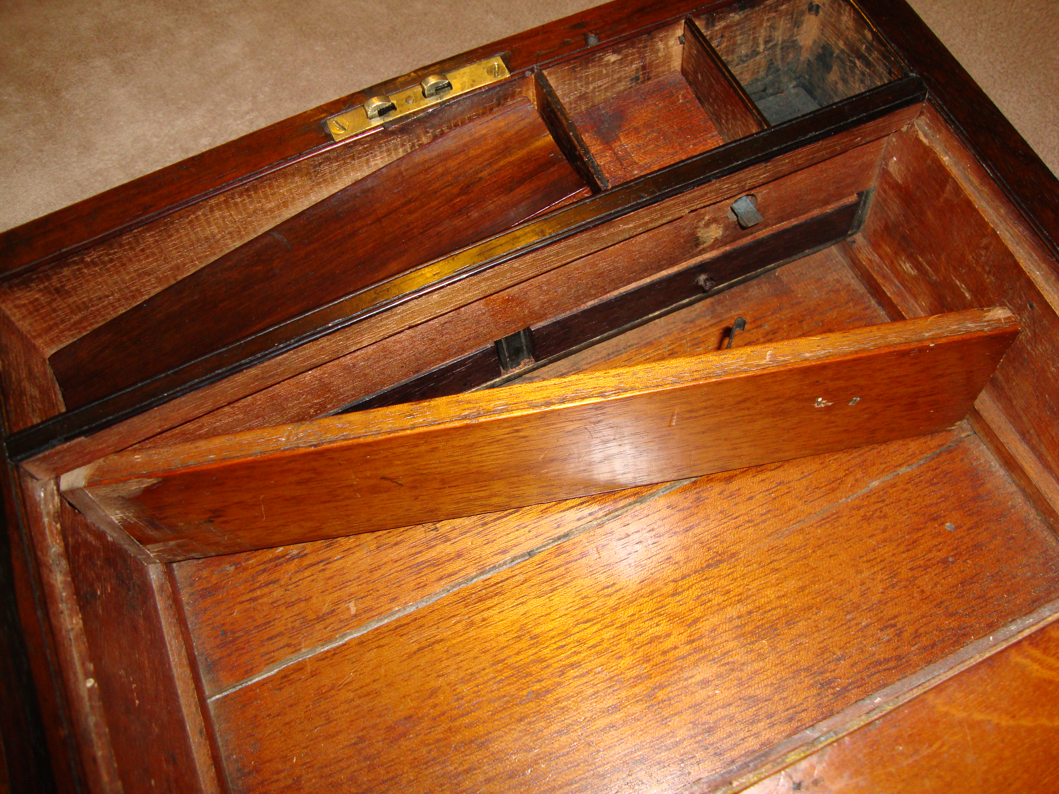 File Antique Lap Desk With Hidden Compartment Jpg Wikimedia Commons