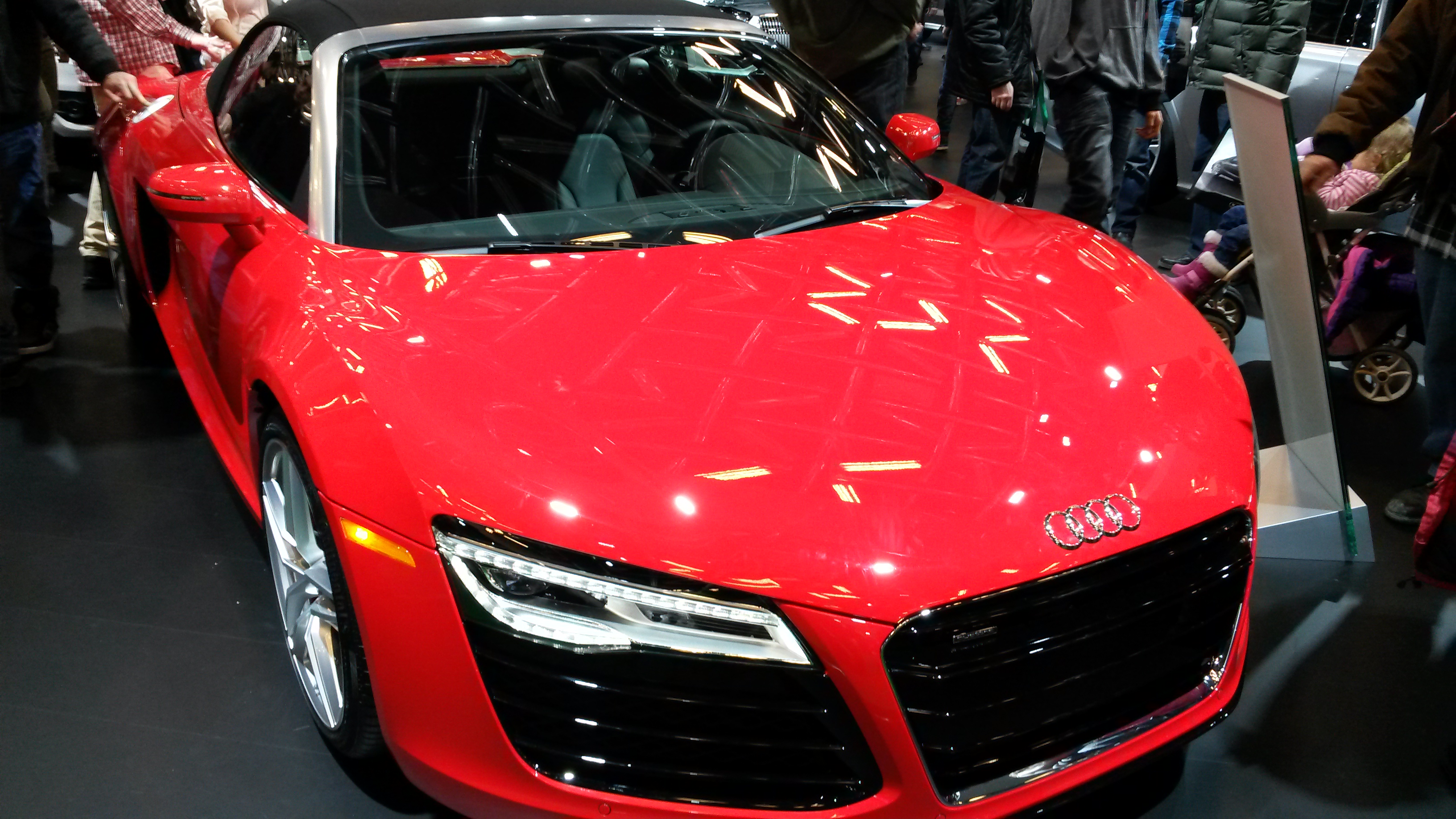 File Audi R8 in Salon International de l auto de Montr al 2015.jpg