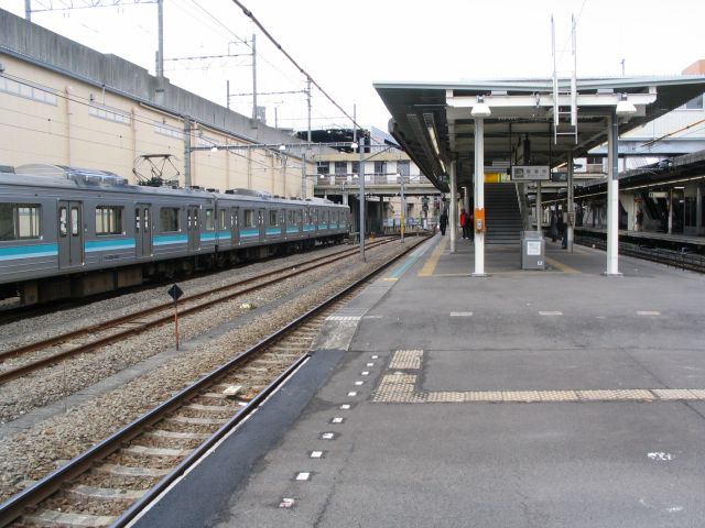 File:JRE-Hashimoto-station(Sagami-line).jpg