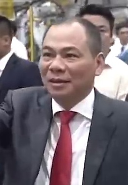 <span class="mw-page-title-main">Phạm Nhật Vượng</span> Vietnamese billionaire property developer (born 1968)