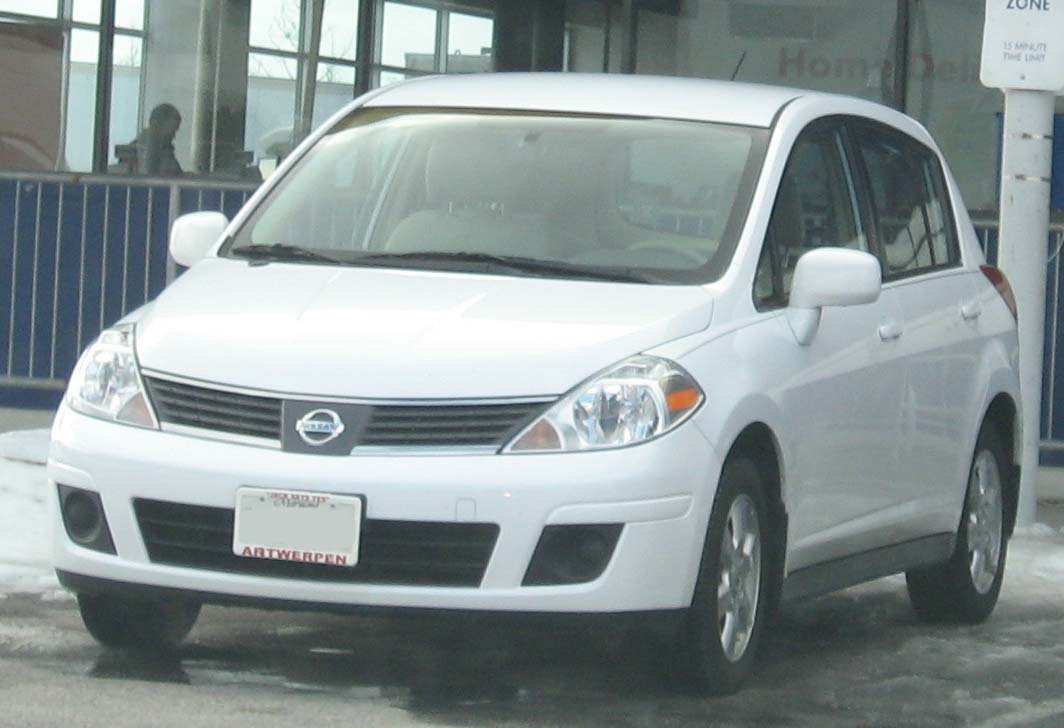 Nissan versa sedan wikipedia #2