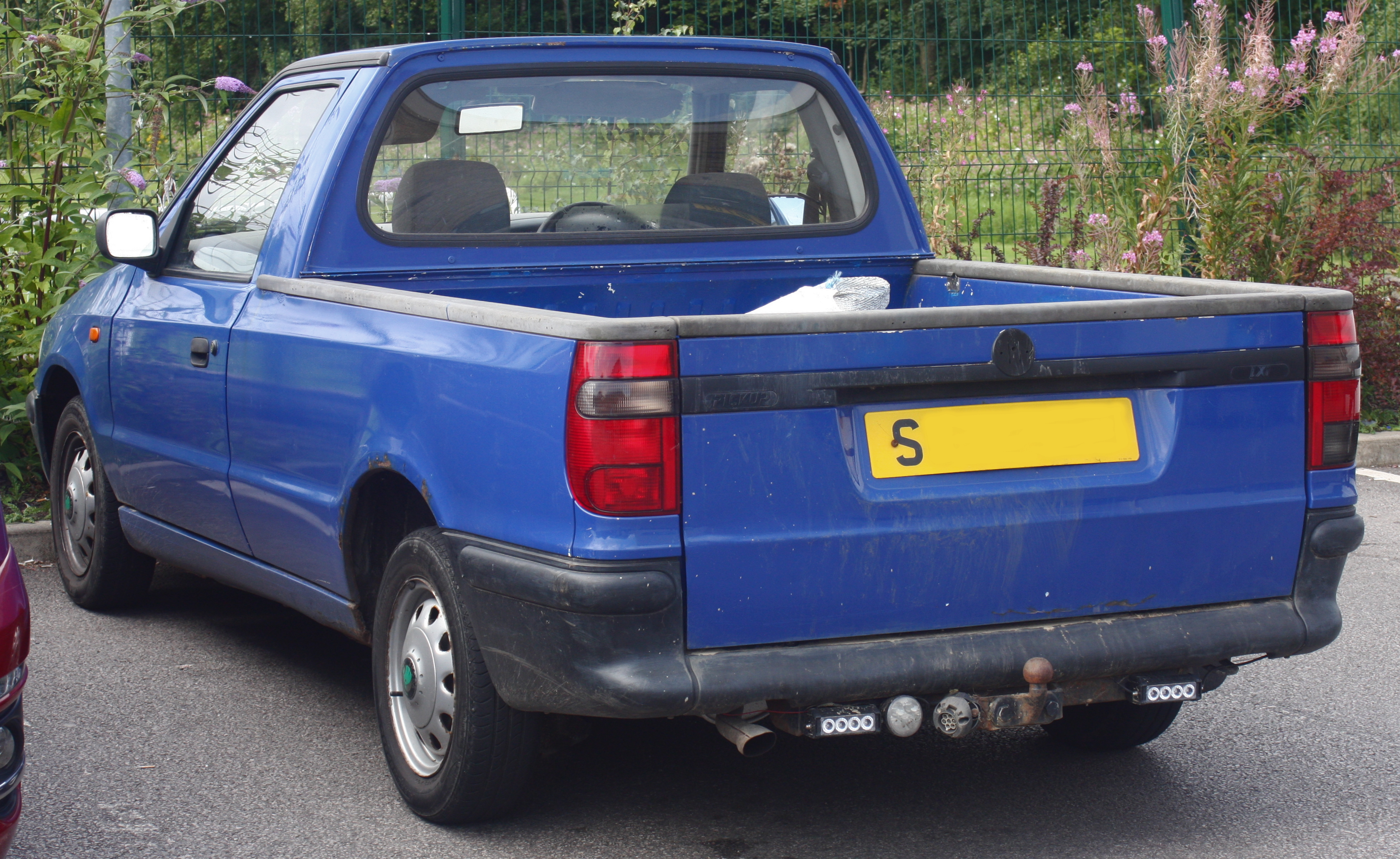 Pick up stories. Шкода пикап. Skoda Felicia Pickup технические характеристики.