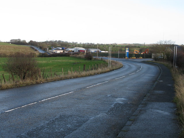 File:Bend on the B7066 between Newarthill and Newhouse - geograph.org.uk - 1591255.jpg