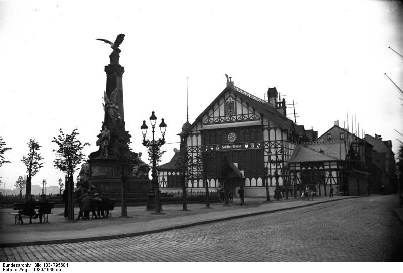 File:Bundesarchiv Bild 183-R95681, Duisburg, Schifferbörse.jpg