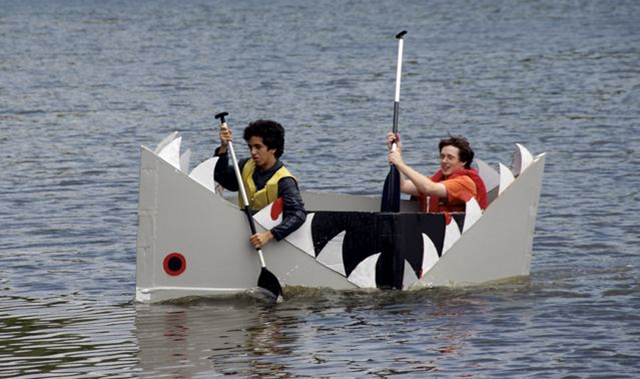 Cardboard Box Boat  Cardboard box boats, Cardboard boat, Cardboard box  crafts