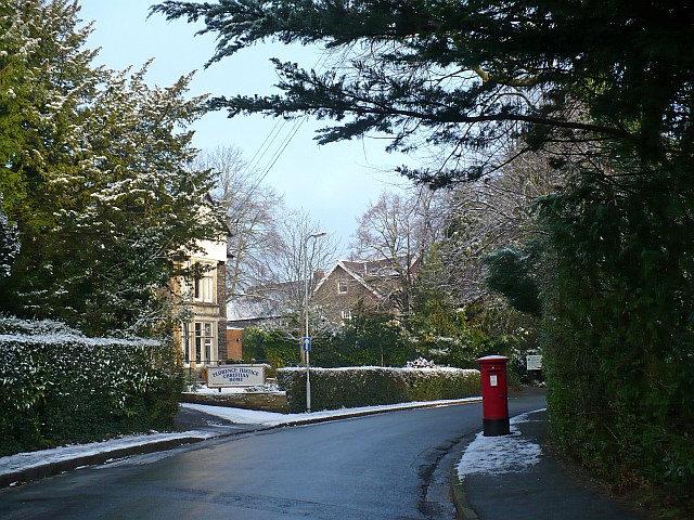 File:Care Homes, Stow Park Circle - geograph.org.uk - 1633435.jpg