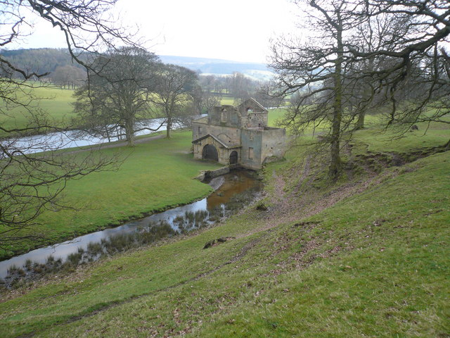 File:Chatsworth Park - Former Corn Mill - geograph.org.uk - 766479.jpg