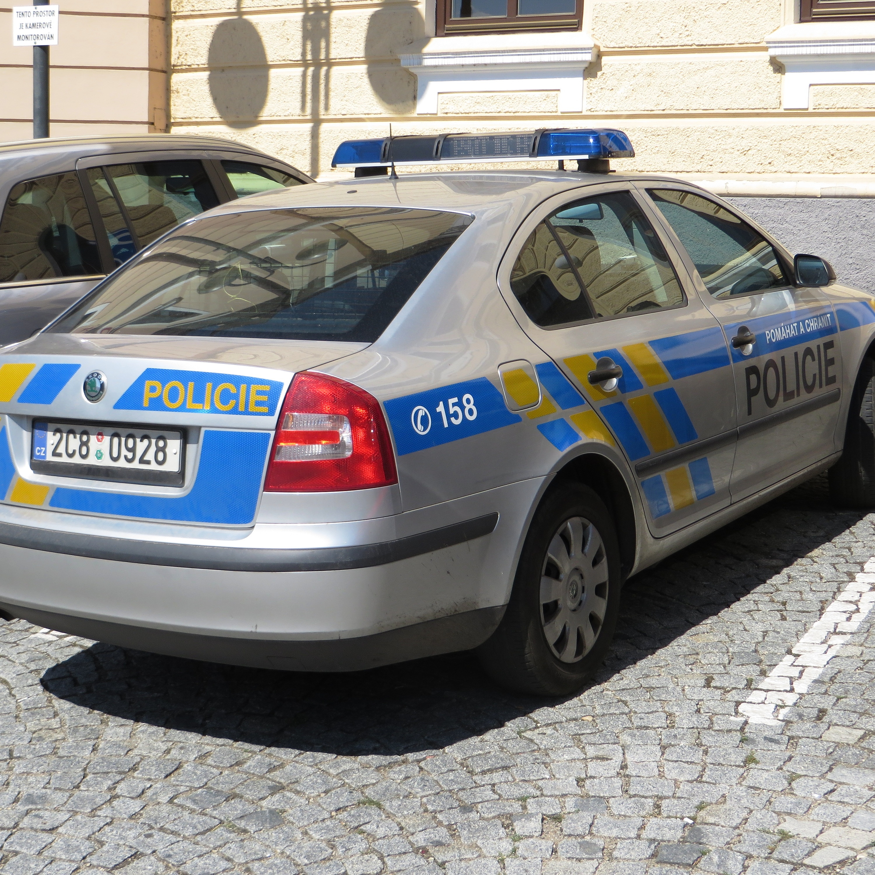 [Image: Czech_Republic_police_car_06.jpg]