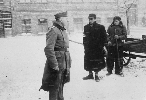 File:Czestochowa ghetto snow.jpg