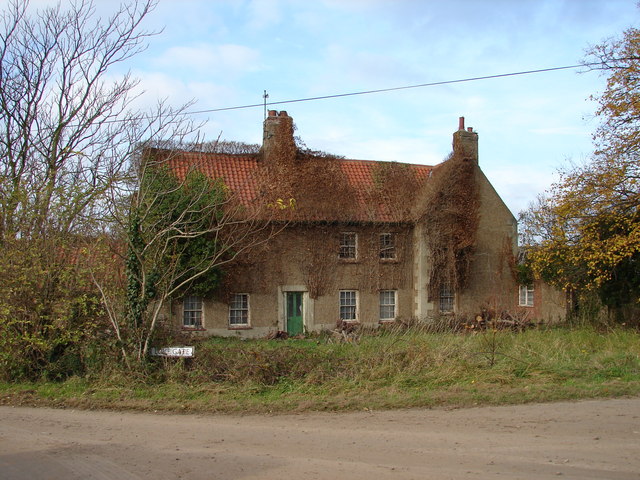 File:Dear Love Gate, near Sutton Corner - geograph.org.uk - 602683.jpg