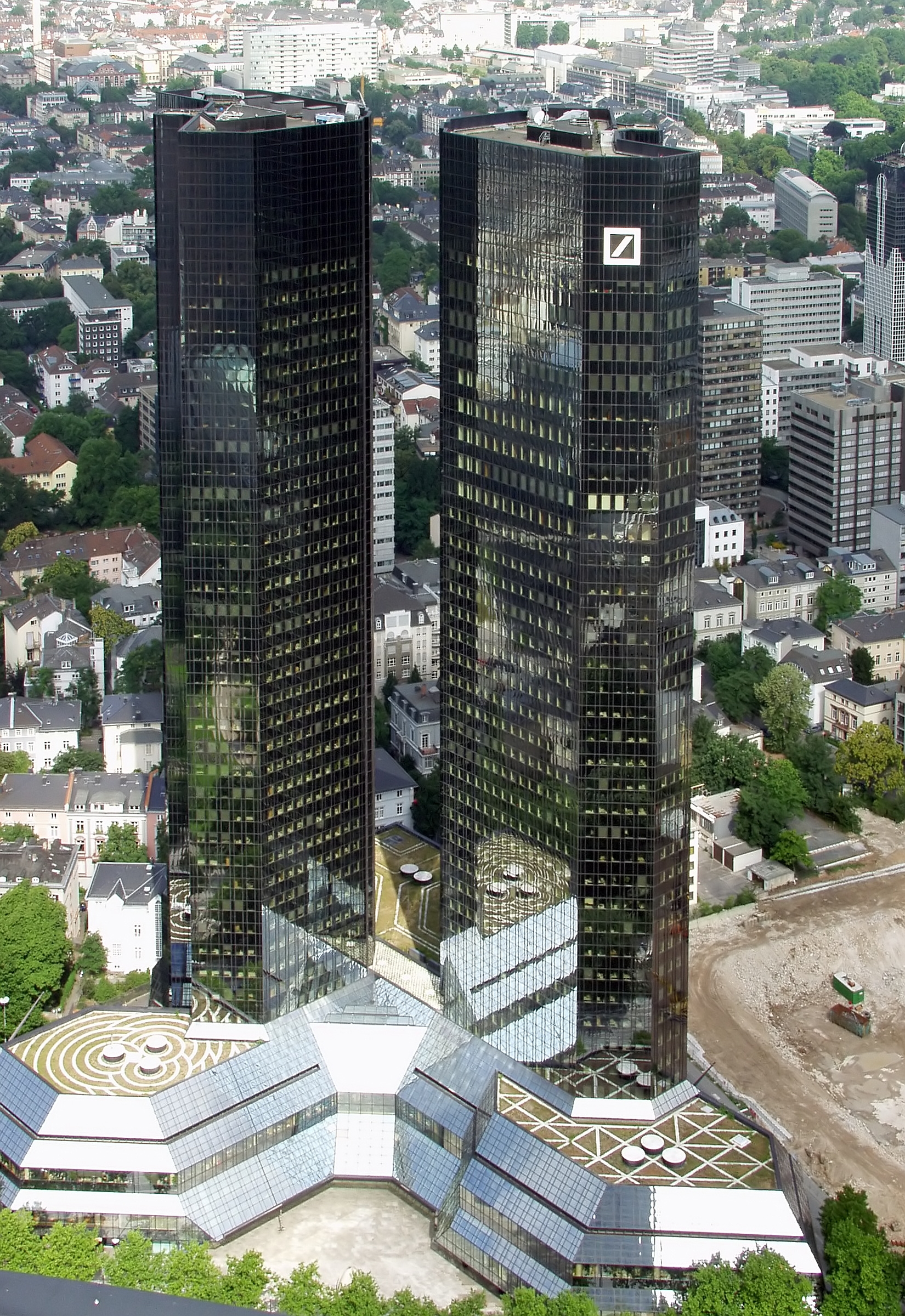 File Deutsche Bank Frankfurt Am Main Jpg Wikimedia Commons