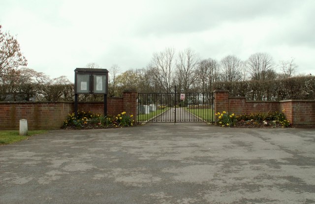 File:Entrance to The Lawn Cemetery - geograph.org.uk - 739623.jpg