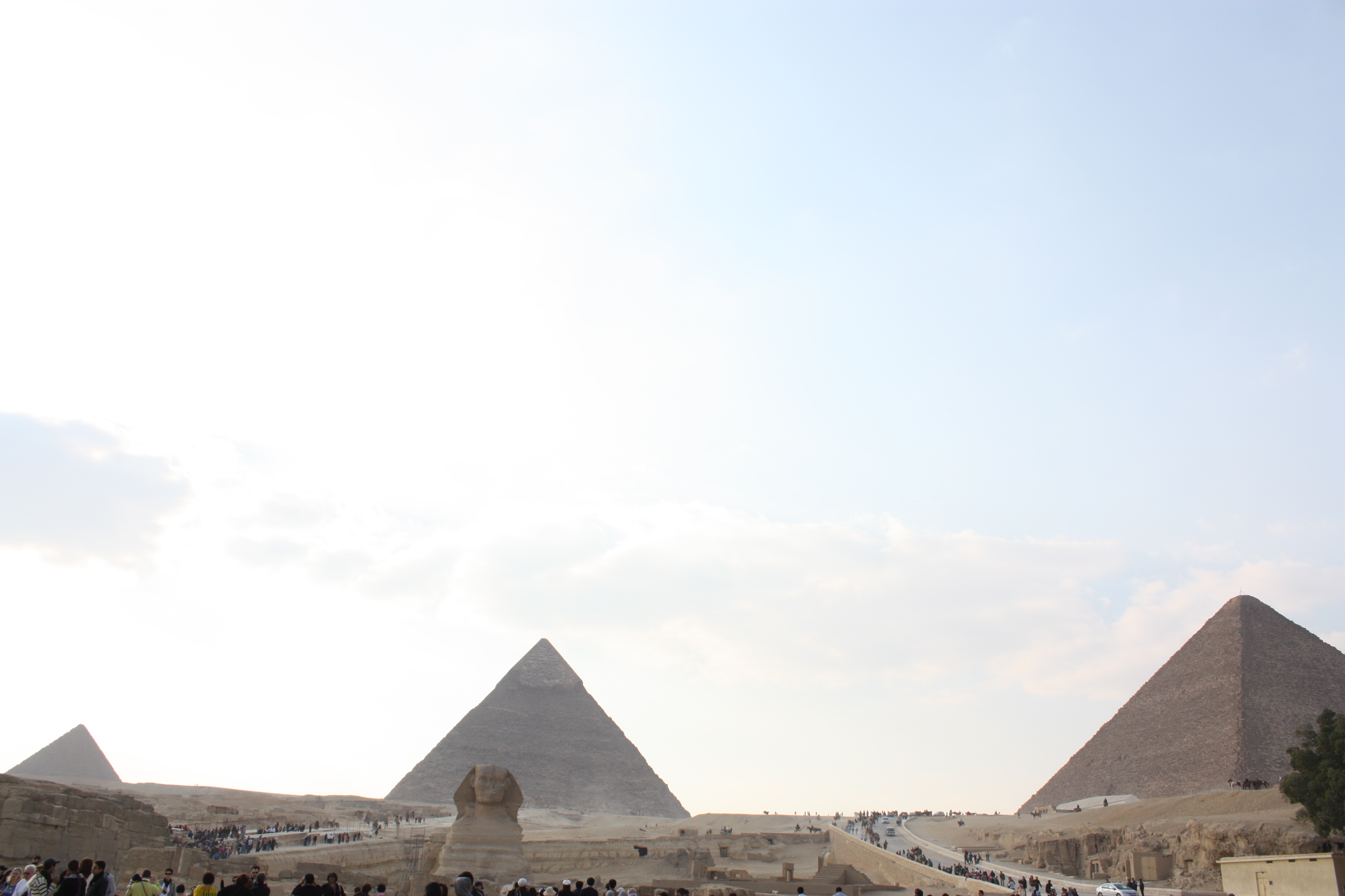Пирамиды Гизы и сфинкс вид сверху