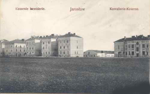 File:Jaroslau Kavallerie-Kaserne.png