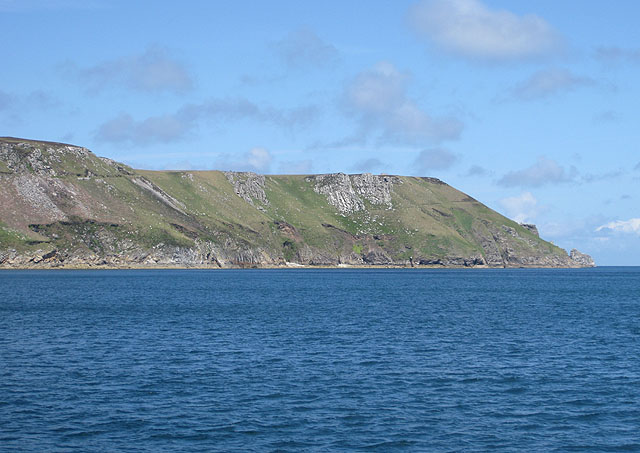 File:Northeast coastline, Lundy - geograph.org.uk - 1338966.jpg