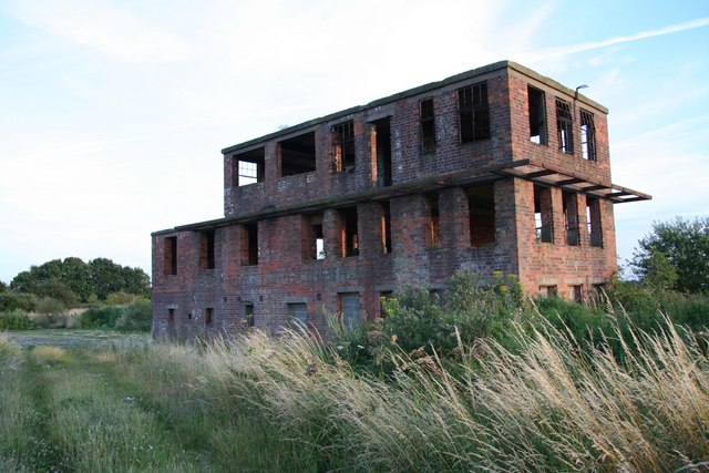 File:RAF Wigsley watchtower - geograph.org.uk - 891804.jpg