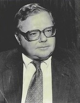 <span class="mw-page-title-main">Roger MacBride</span> American writer, TV producer, and politician (1929–1995)