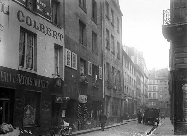 File:Rue des Trois-Portes, Paris, 1913.jpg - Wikimedia Commons