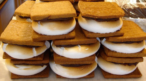 File:S'mores.jpg