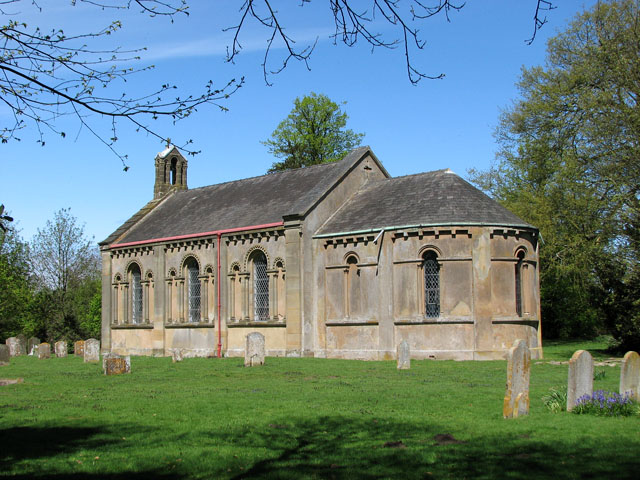 File:St Andrews church in South Runcton (geograph 1847391).jpg