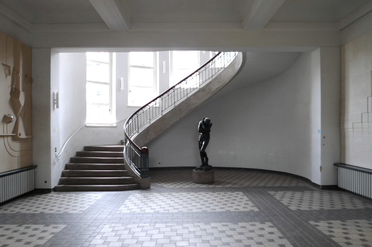 Bauhaus University Weimar Lobby_Hans Weingartz