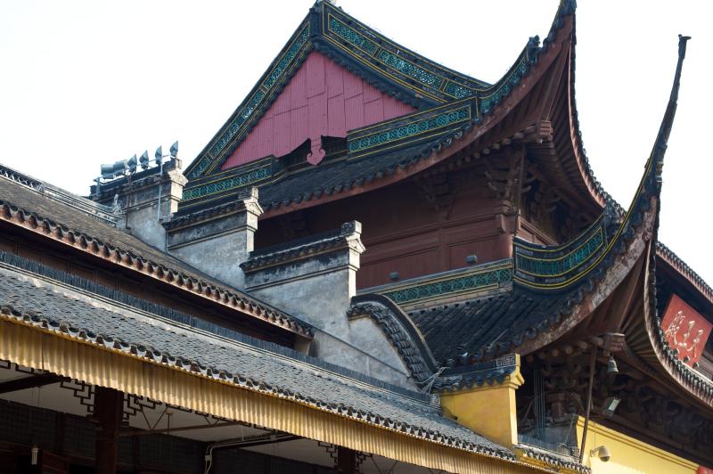 File:Zen Roof (4295007040).jpg