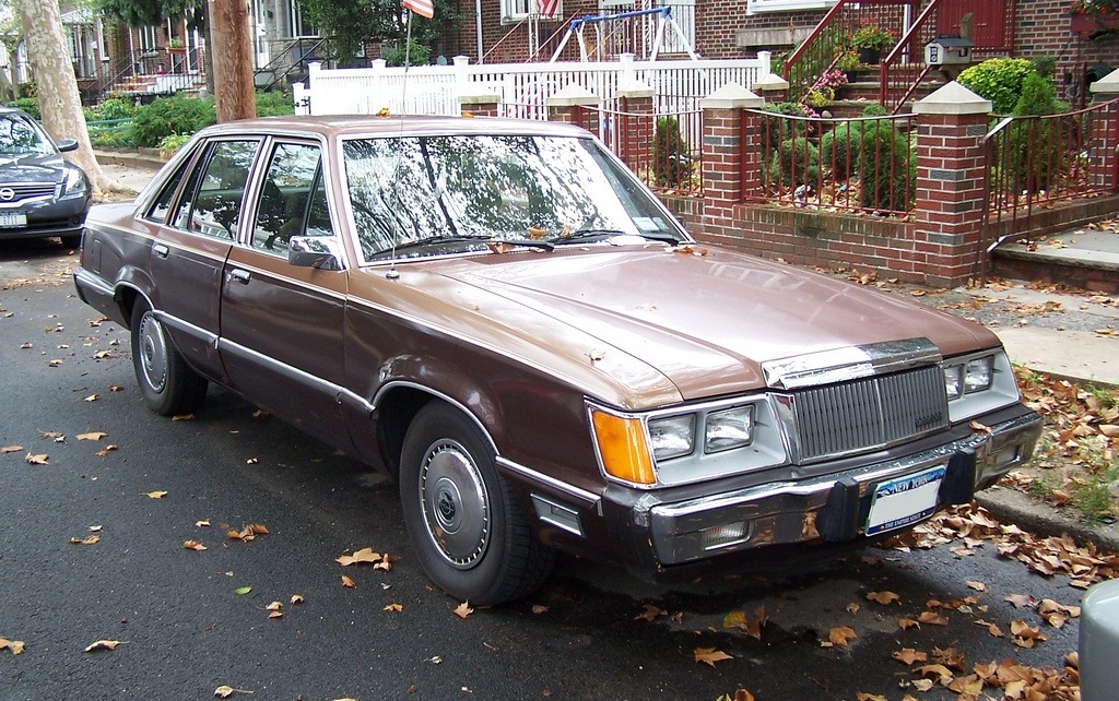 Der Mercury Marquis  1983_Mercury_Marquis