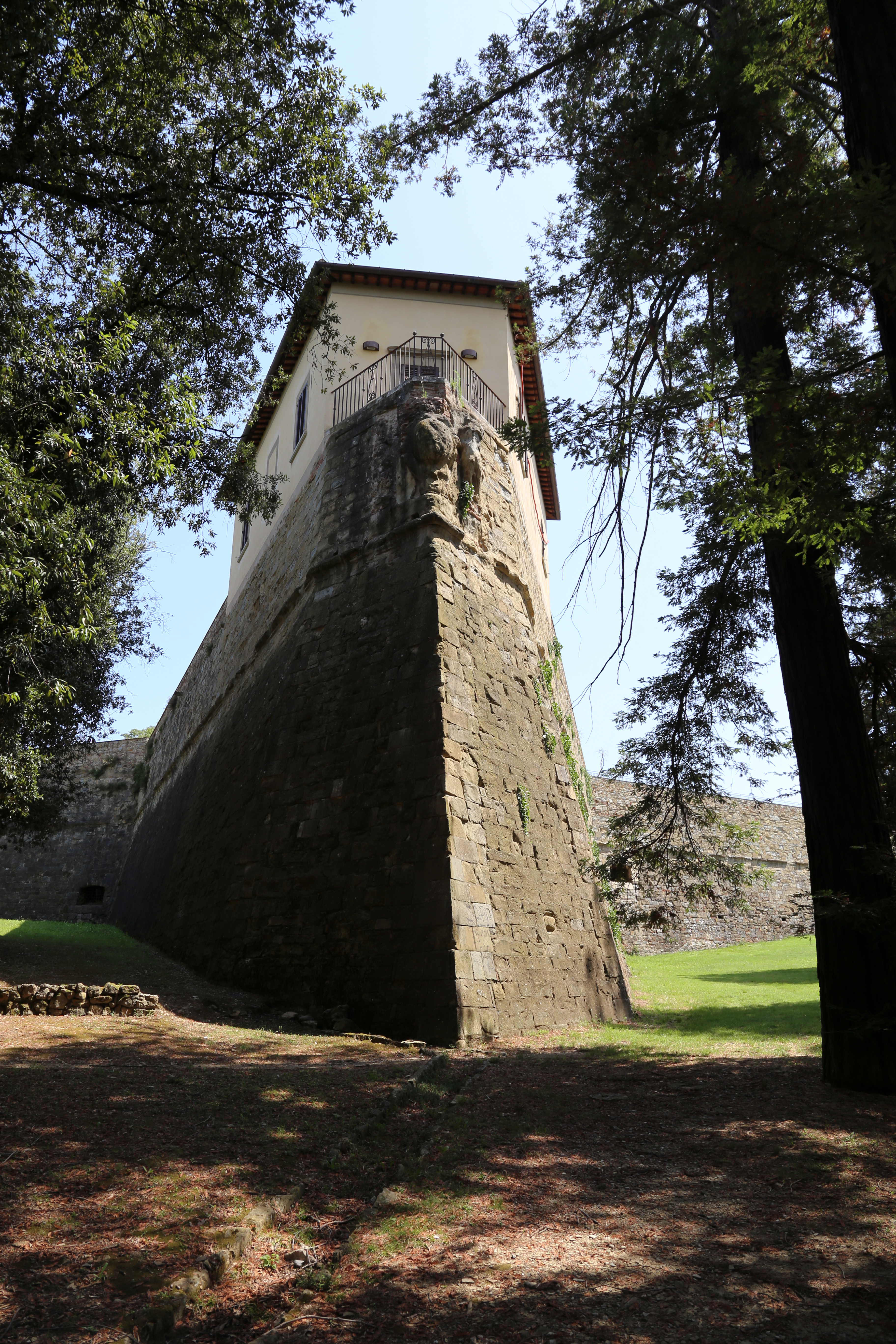 File Arezzo fortezza medicea 06.jpg Wikimedia Commons