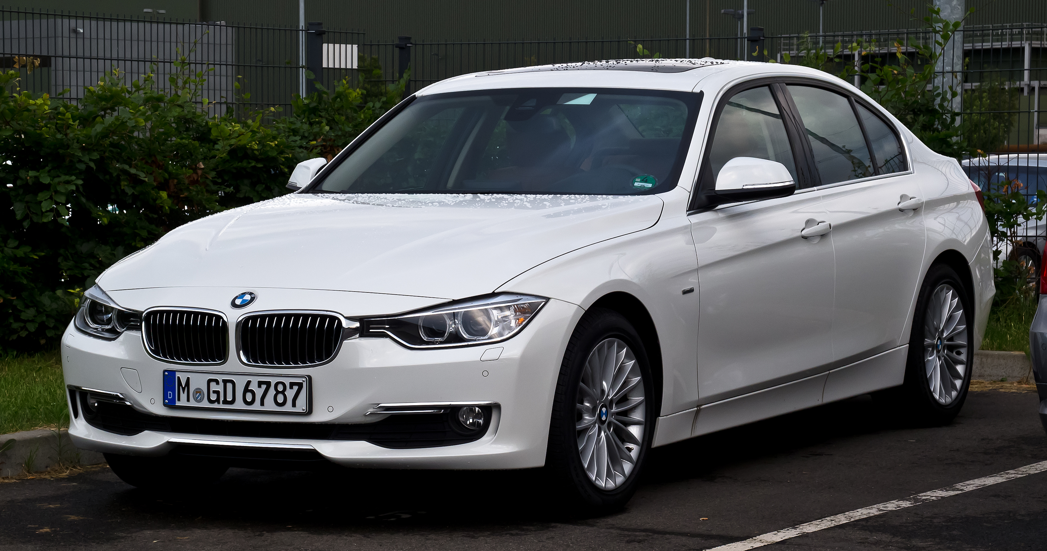 Bmw 318d price in india #7