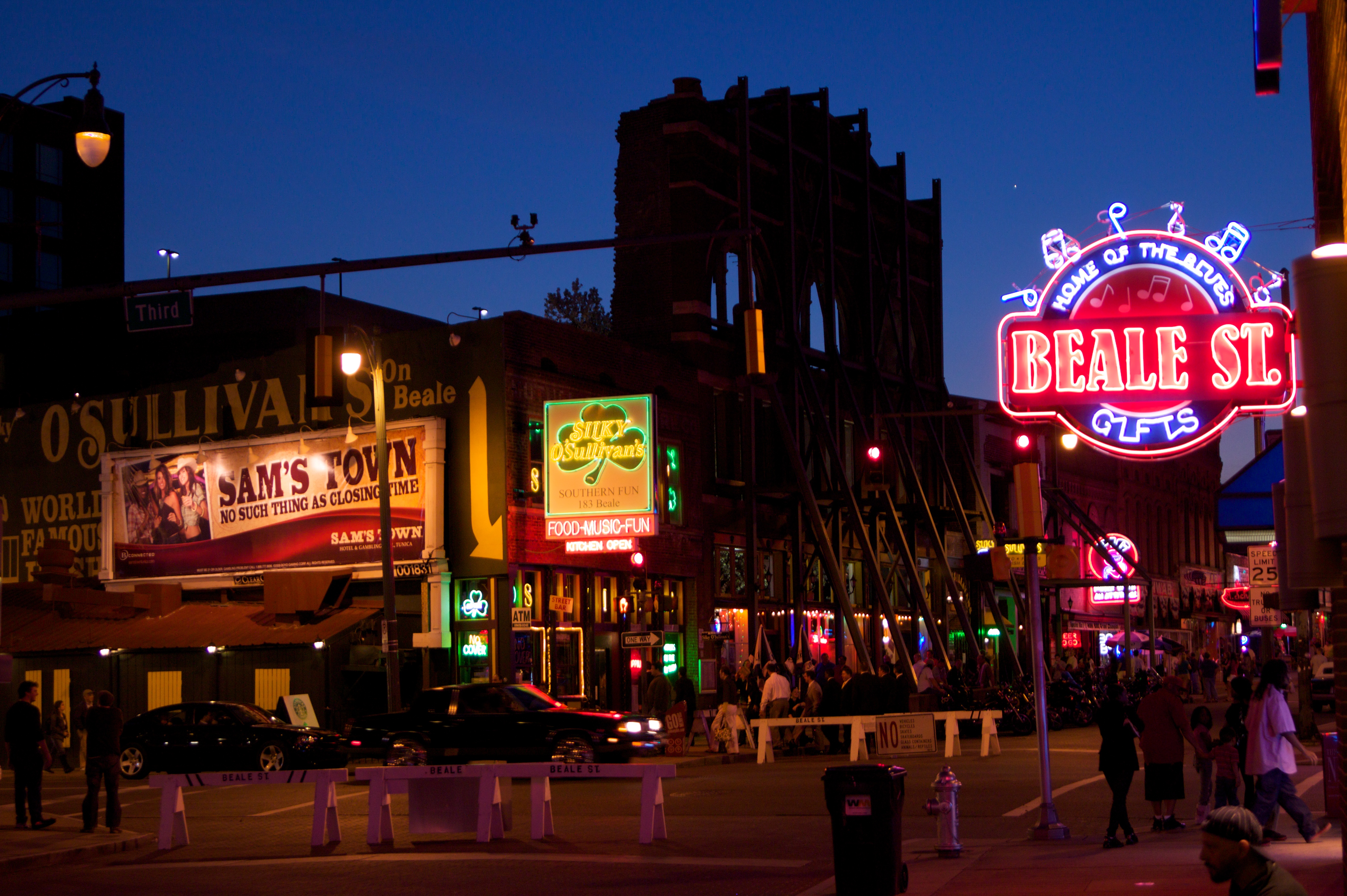 Beale Street Coming to Life.jpg