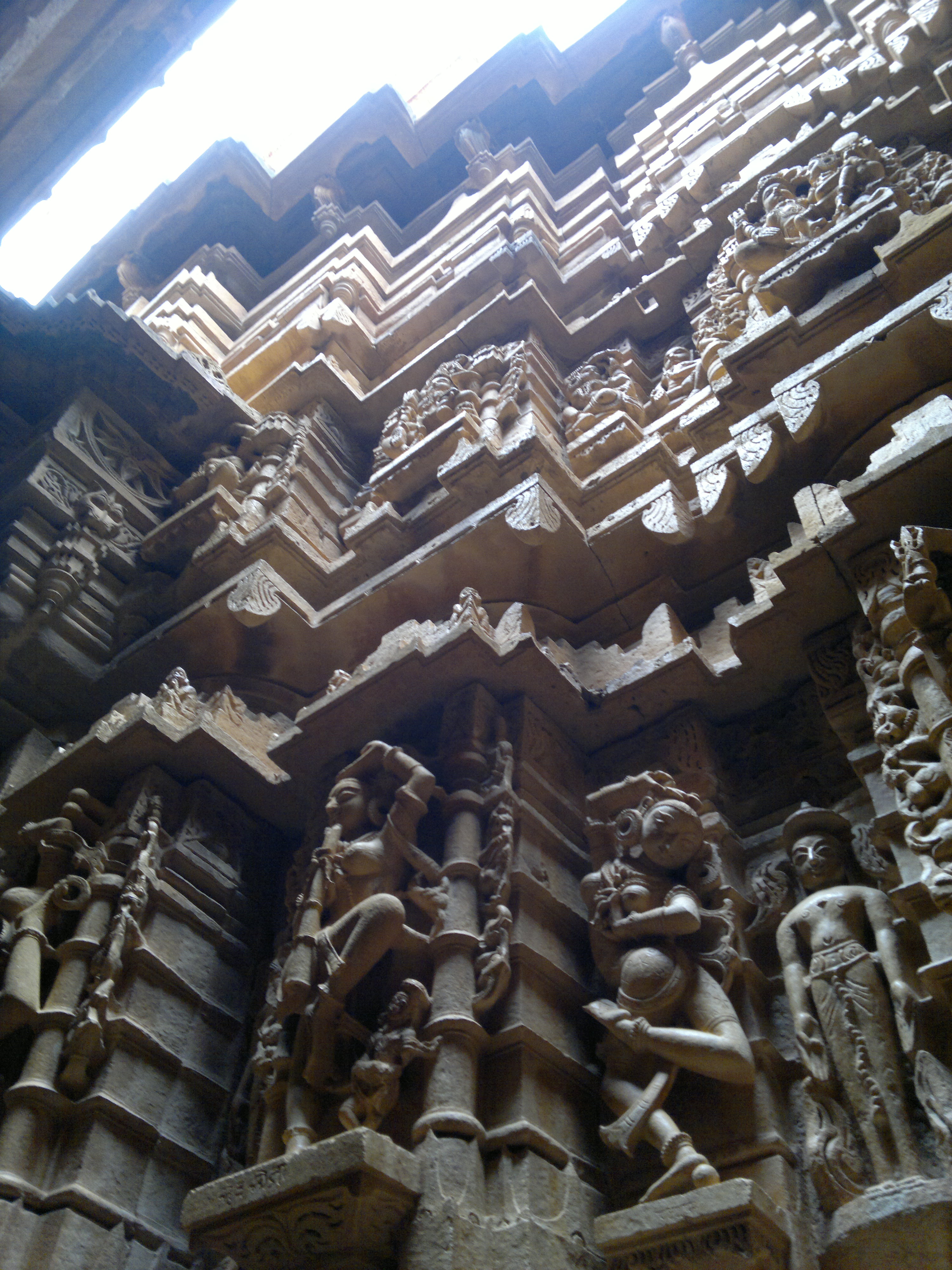 Shankheswar Parshvnath Jain Temple Бельгия