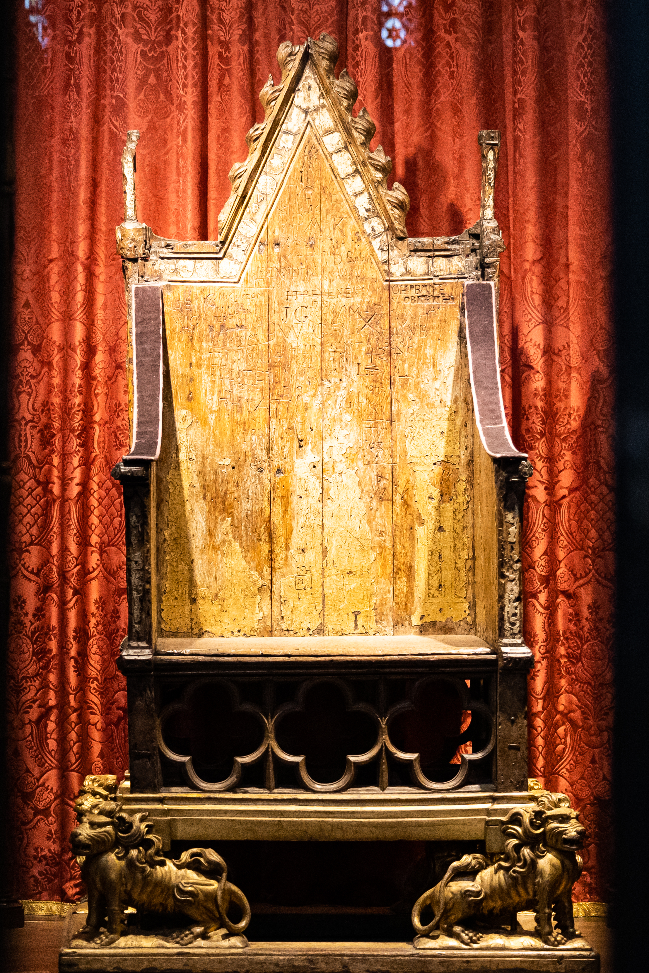 Coronation Chair - Wikipedia