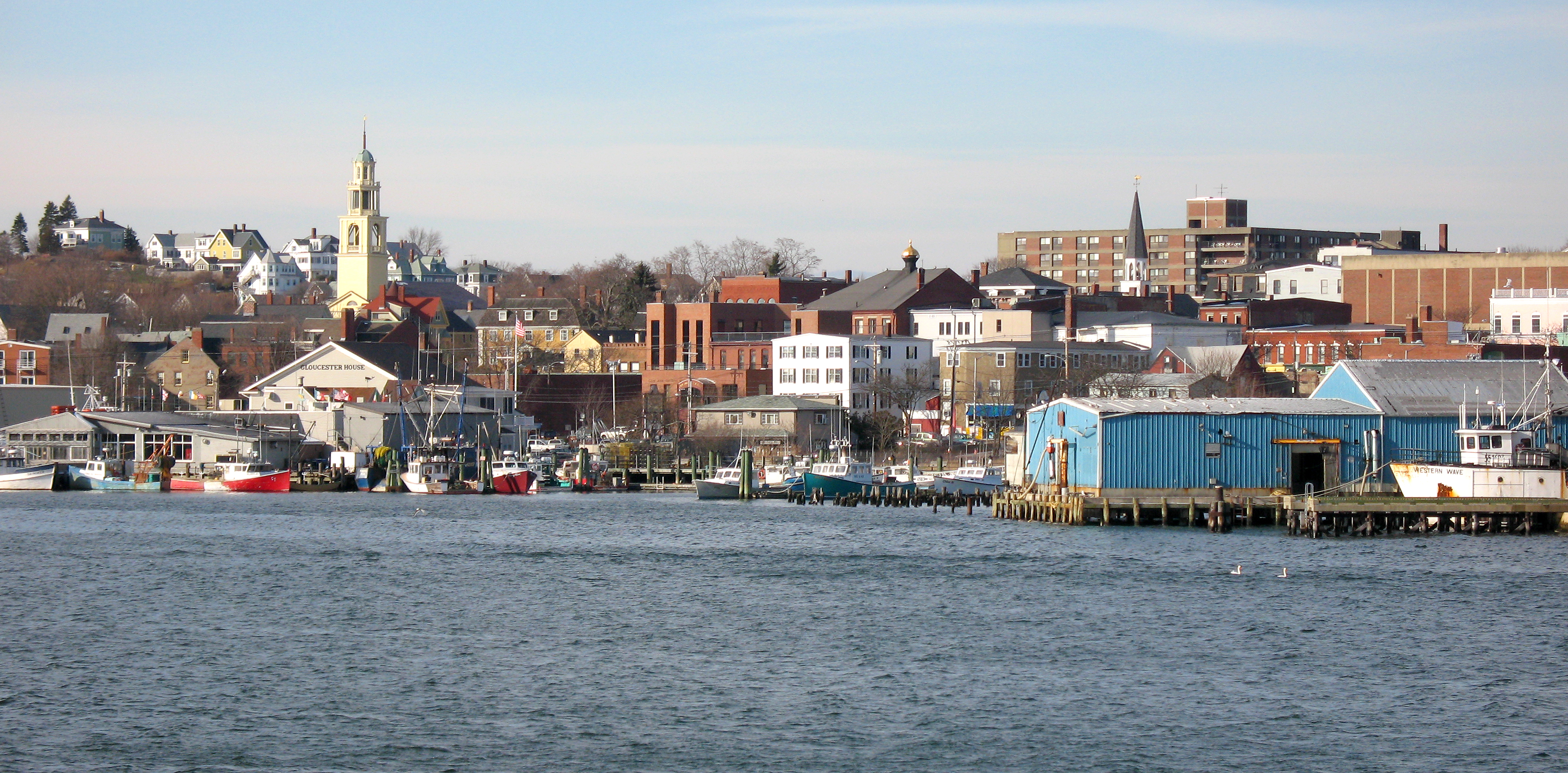 File:Gloucester MA - harbour.jpg - Wikimedia Commons