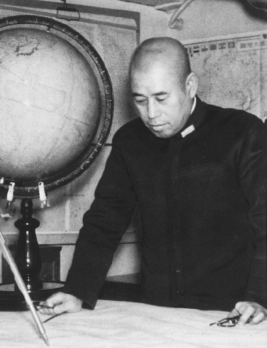 Comparing Admiral Chester Nimitz and Isoroku Yamamoto - Warfare