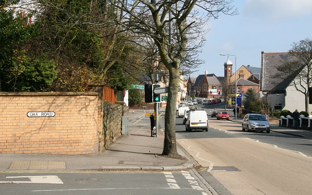 File:Junction of Oak Road with Seamer Road (A64) - geograph.org.uk - 794118.jpg