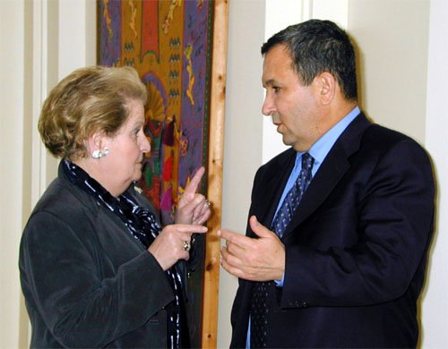 File:Secretary of State Madeleine K. Albright and Israeli Prime Minister Ehud Barak.jpg