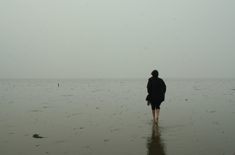 File:Walker on the Broomway.jpg