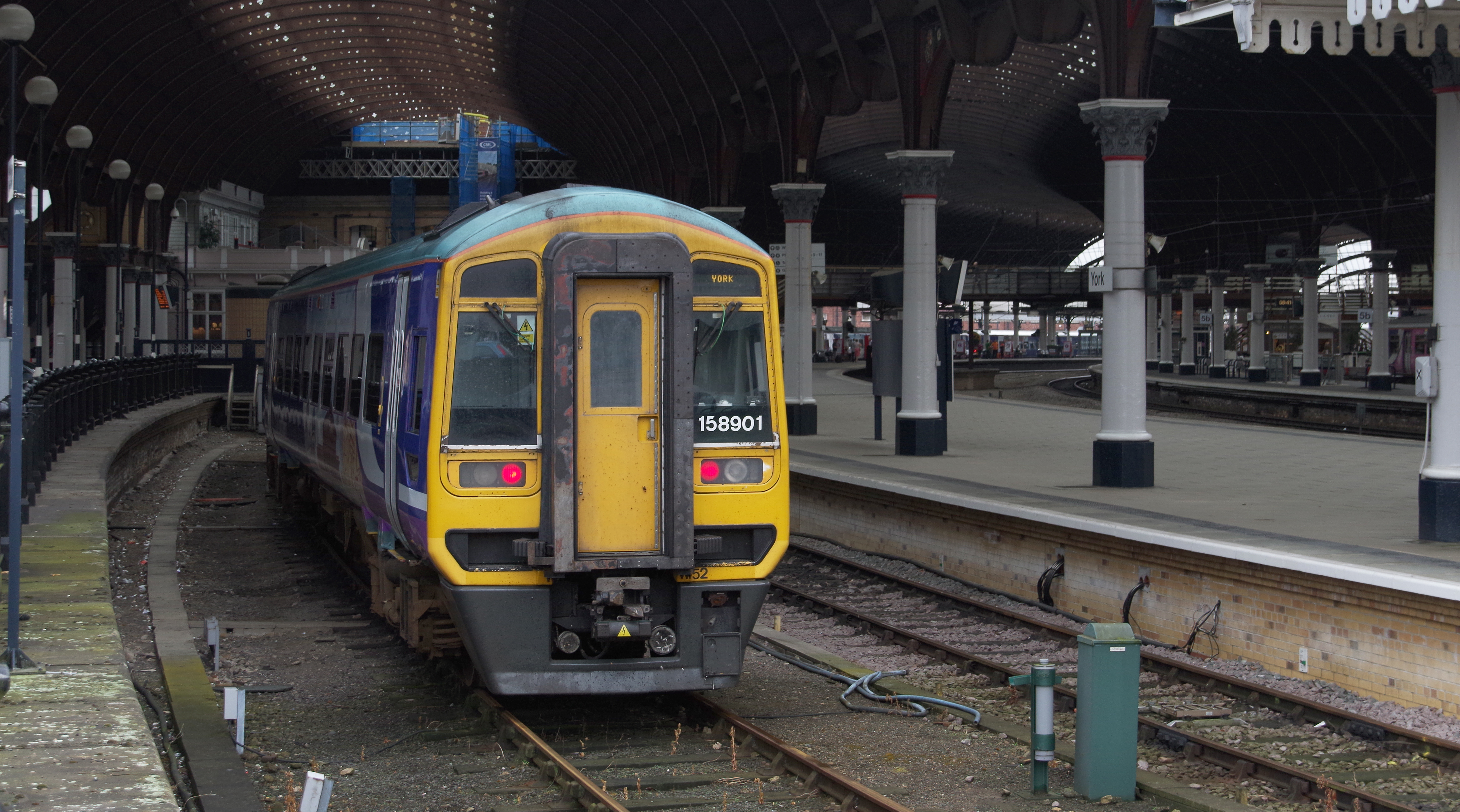 Nearest railway station. British Rail class 55 поезд. Northern class 158. Northern class 319.