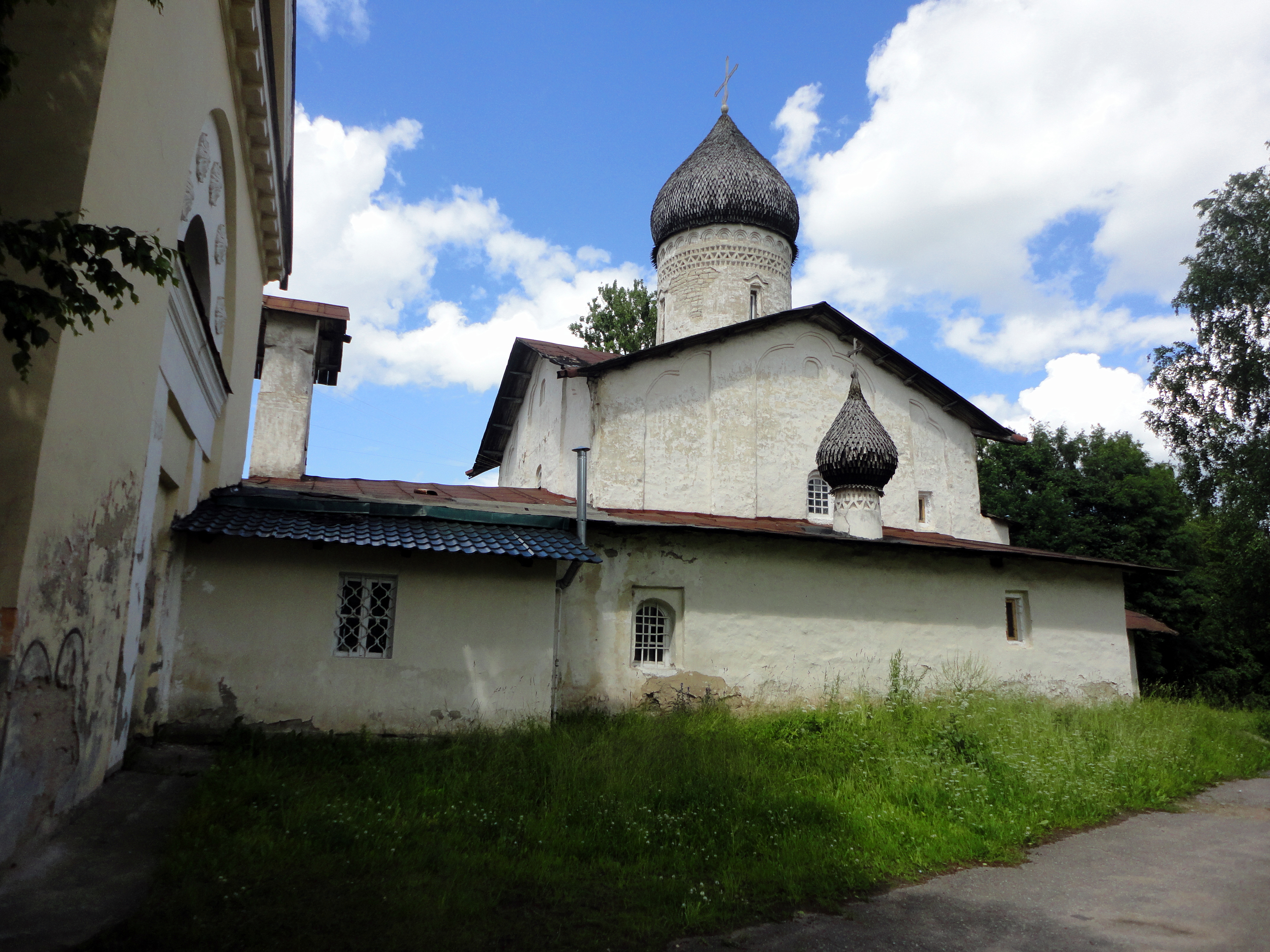 Псков храм Покрова и Рождества Богородицы