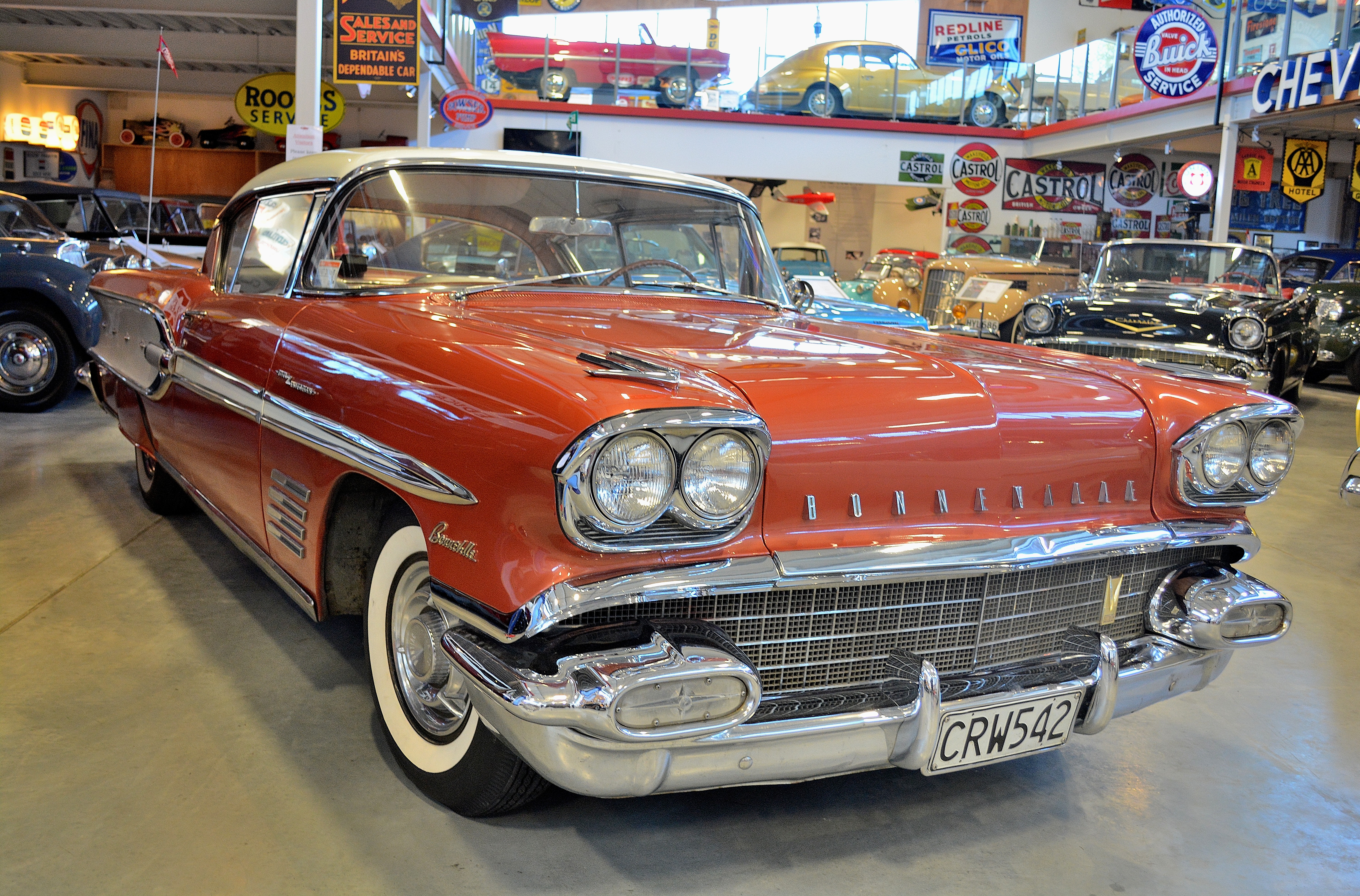 1958 Pontiac Bonneville Custom